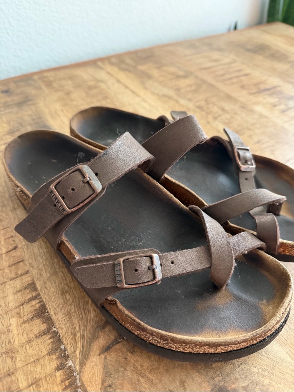 Birkenstock Mayari Birko-Flor Mocha Brown‎ Toe Loop Strappy Sandals Womens 37